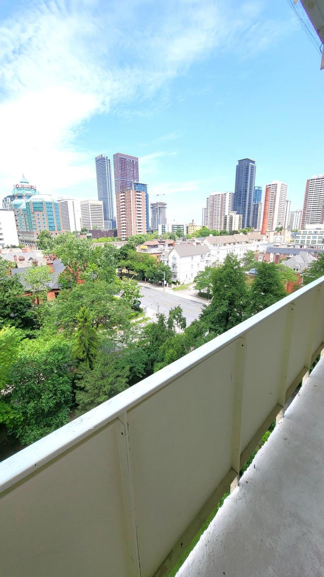 Downtown Gem By The Subway Apartment Toronto Exterior photo